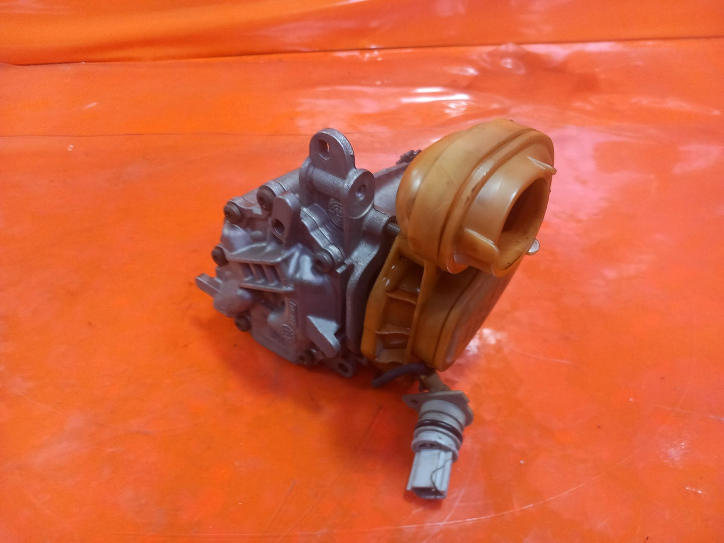 2024 Dacia Jogger Engine Oil Pump 150100347R Warranty A391 - Image 5