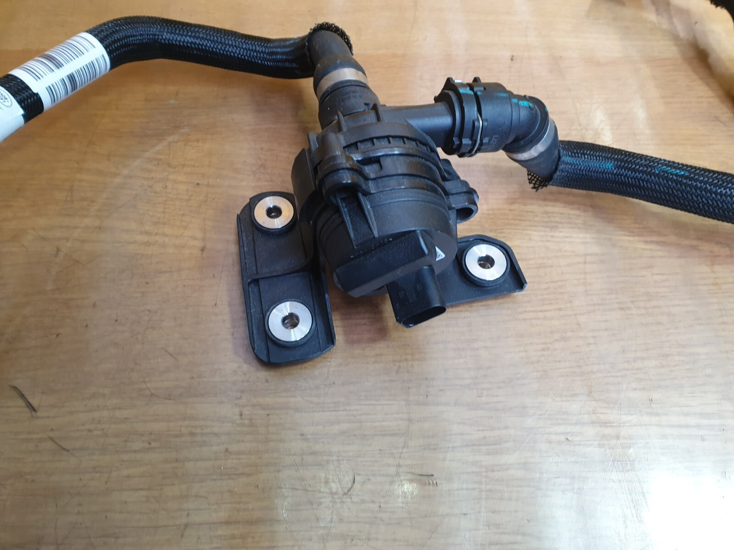 ✅2022 RANGE ROVER EVOQUE L551 1.5P COOLANT WATER PUMP M8E28501DB + WARRANTY A169 - Image 2
