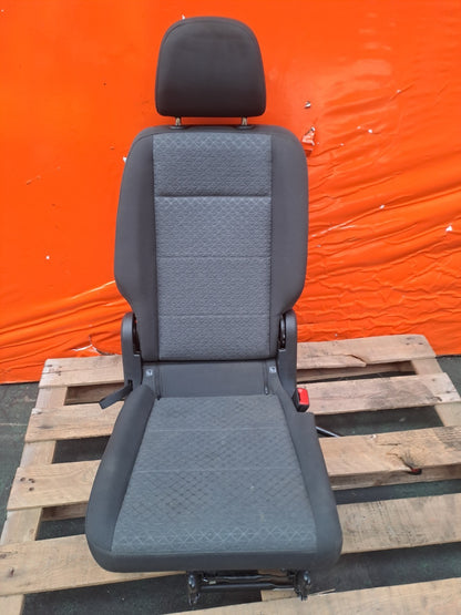 ✅Ford Grand Tourneo VW Caddy 1.5 Diesel 2024 Rear 2nd Row Right Seat Warranty - Image 2