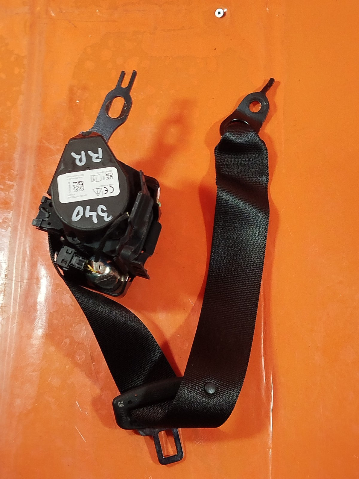 ✅BMW G20 330E 2.0 PETROL 2023 REAR RIGHT SEAT BELT S3749626308 661888200B A340 - Image 1