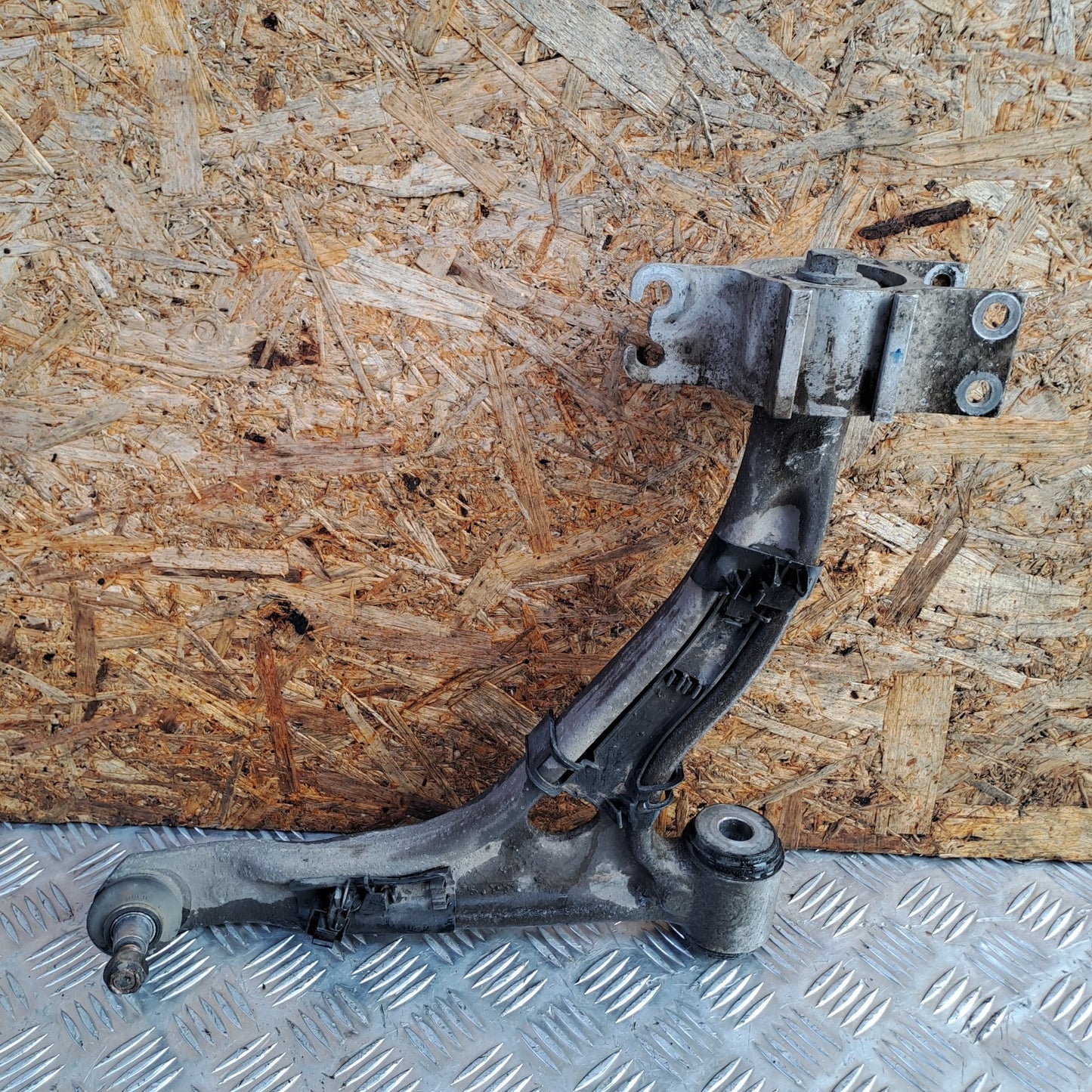 ✅2012 MERCEDES B CLASS W246 FRONT RIGHT LOWER SUSPENSION ARM A2465462543 A299 - Image 9