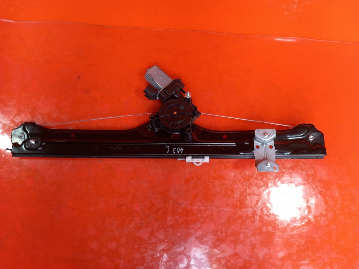 ebay-src:https://i.ebayimg.com/00/s/mtiwmfgxnjaw/z/ss8aaesw3dnqfcaa/$_57.jpg