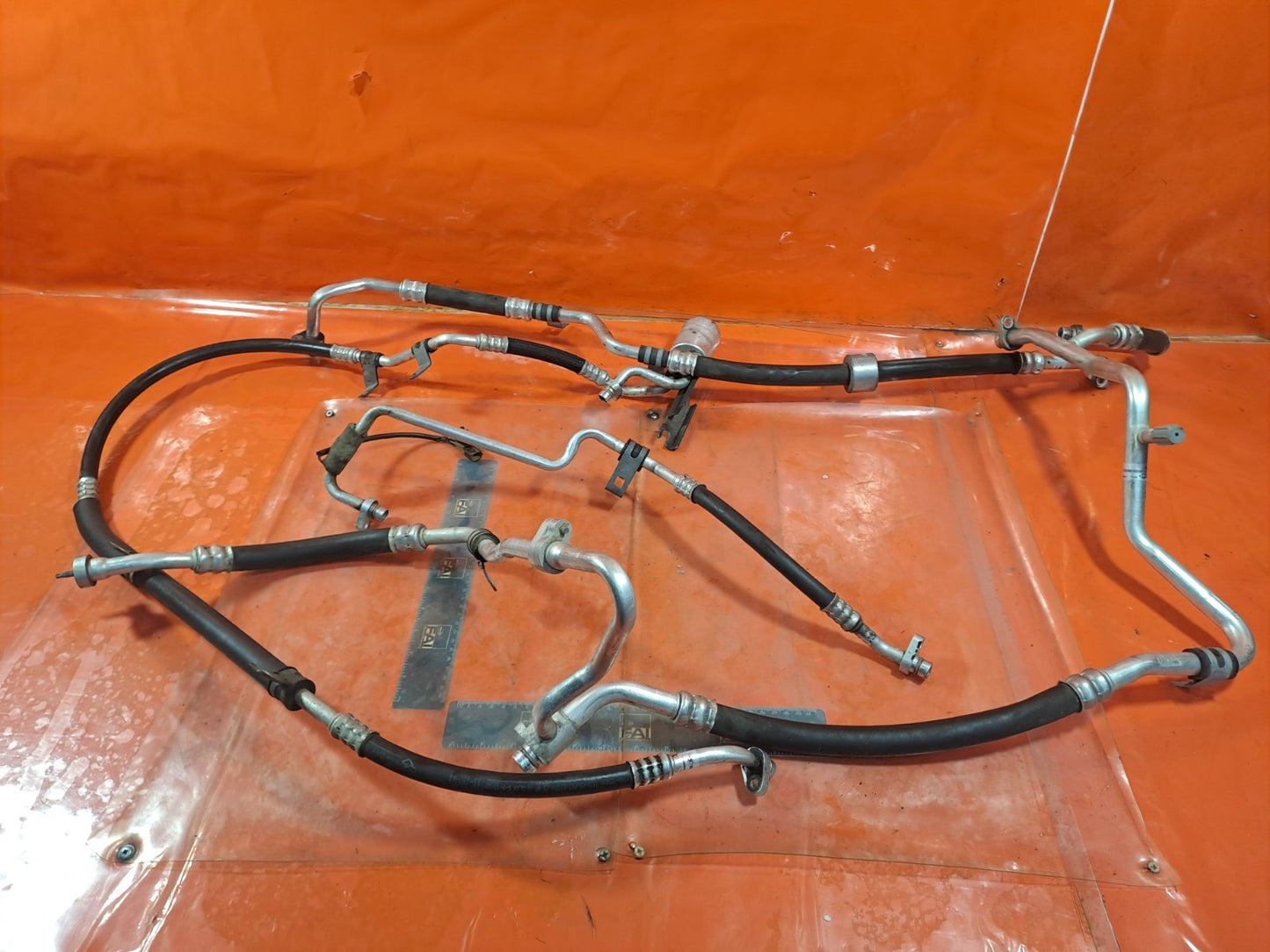 ✅RENAULT ZOE DYNAMIQUE 2015 A/C AIR CON PIPES HOSES 924541321R 924901059R A317 - Image 2
