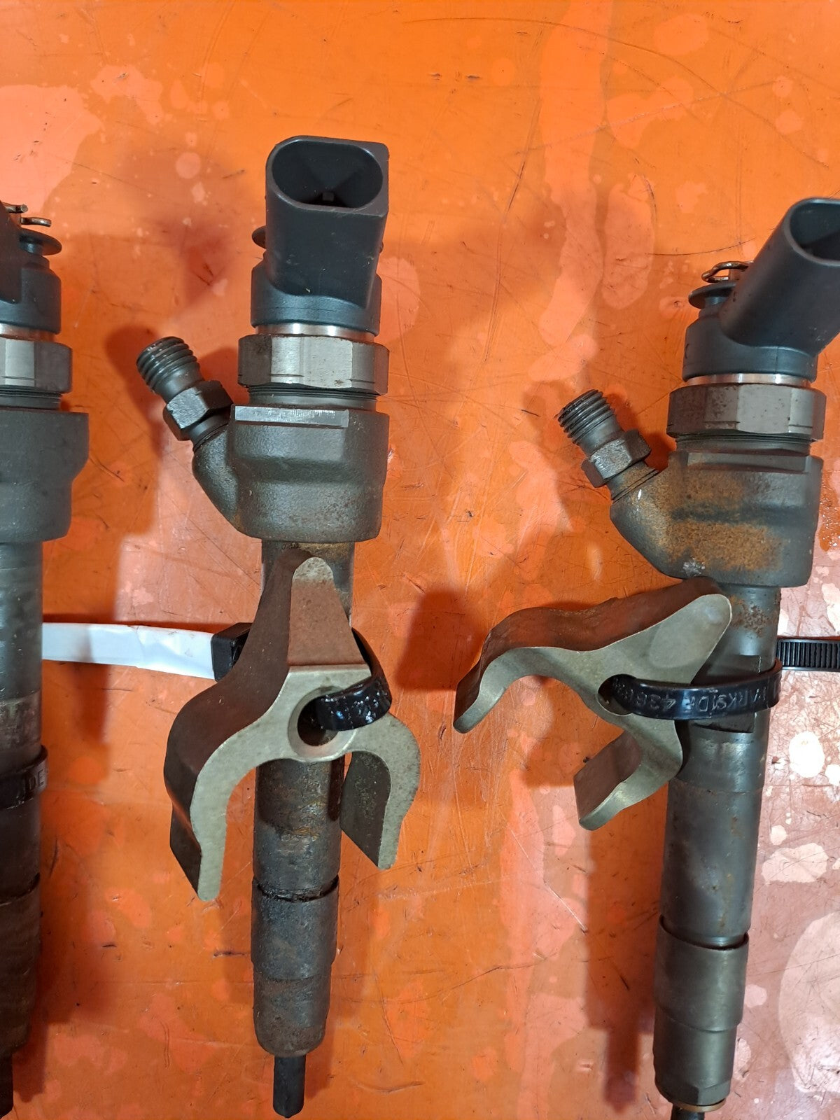 ✅BMW 1 Series 116D F20 Urban 2.0 Diesel 2011 Fuel Injectors 7798446 Warranty - Image 9