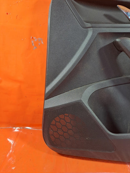 ✅SKODA KAMIQ Se 1.5 PETROL 2024 FRONT RIGHT DOOR CARD 656867014HG Warranty A319 - Image 5