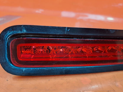 ✅AUDI A5 S LINE CABRIO 2.0 PETROL 2009 BOOT LID CENTRE BRAKE LIGHT 8F0945401 - Image 10