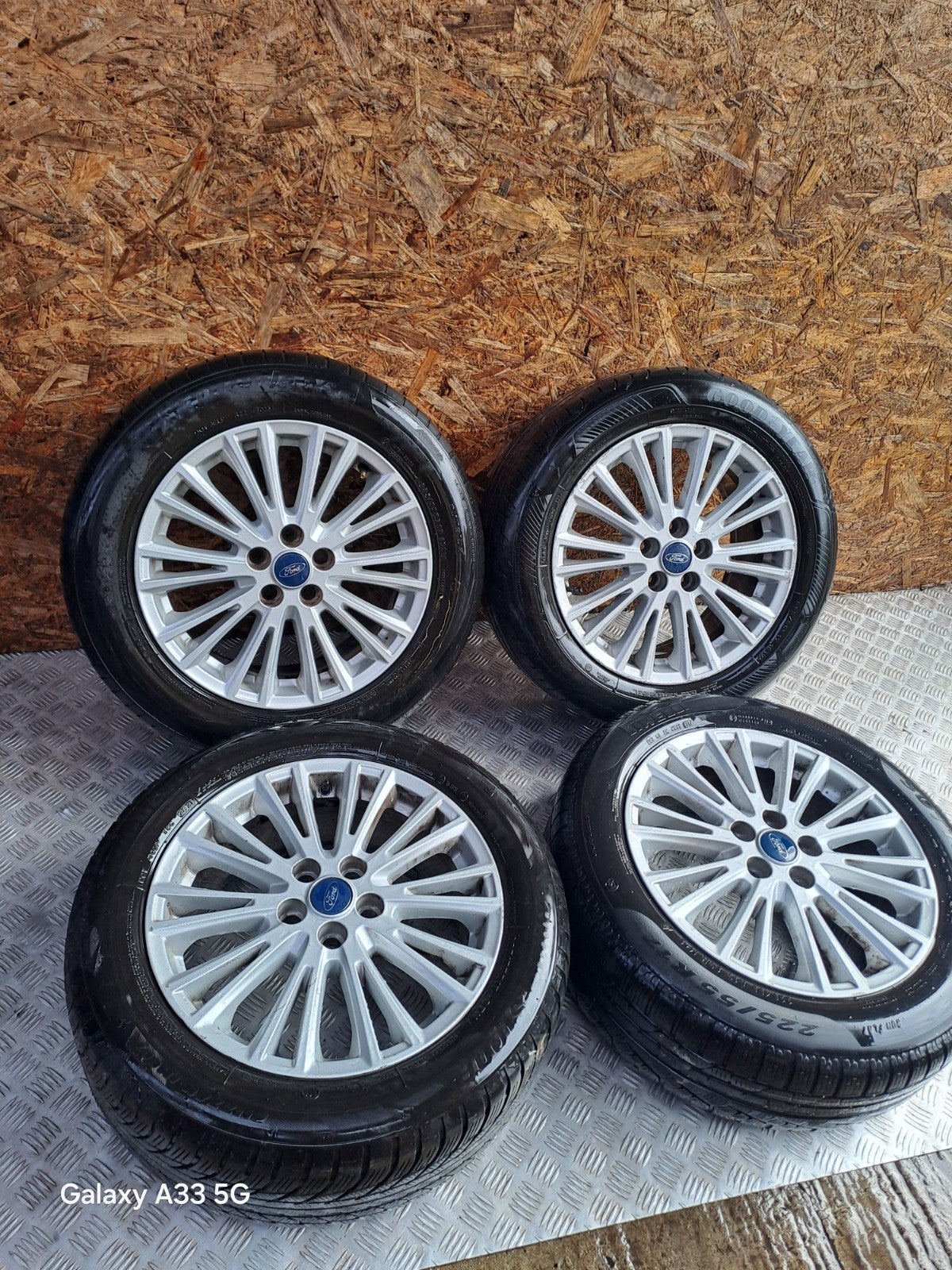 ✅2018 FORD GALAXY ZETEC ALLOY WHEEL & TYRE SET EM2C-1007-B1A 225/55 R17 WARRANTY - Image 2