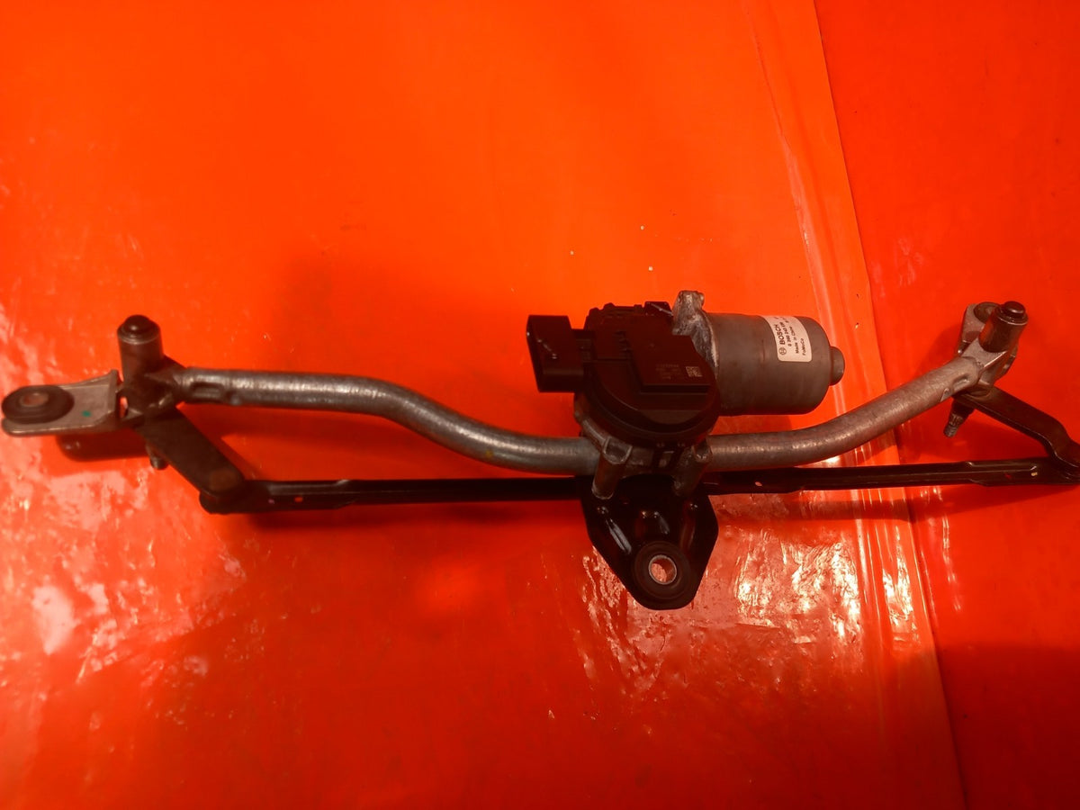 ebay-src:https://i.ebayimg.com/00/s/mtiwmfgxnjaw/z/kv4aaeswdajqqt-0/$_57.jpg