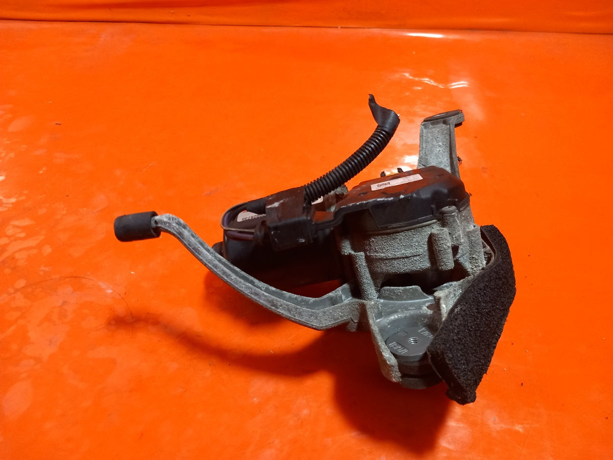 2015 Ford Transit Custom Wiper Motor Front Right BK21-17500-AE Warranty A413 - Image 3