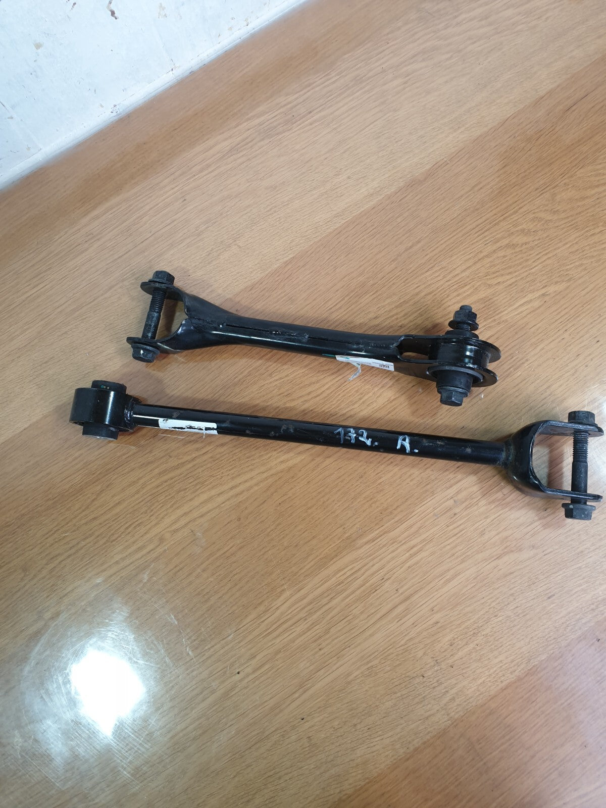 ✅2022 TESLA MODEL Y REAR RIGHT CONTROL ARMS 1188421-00-A 1044441-00-F + WARRANTY - Image 2
