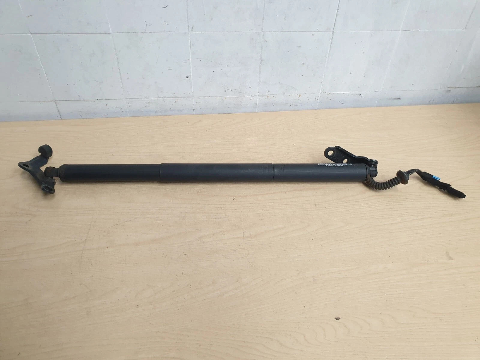 ebay-src:https://i.ebayimg.com/00/s/mtiwmfgxnjaw/z/o60aaeswto1p3612/$_57.jpg