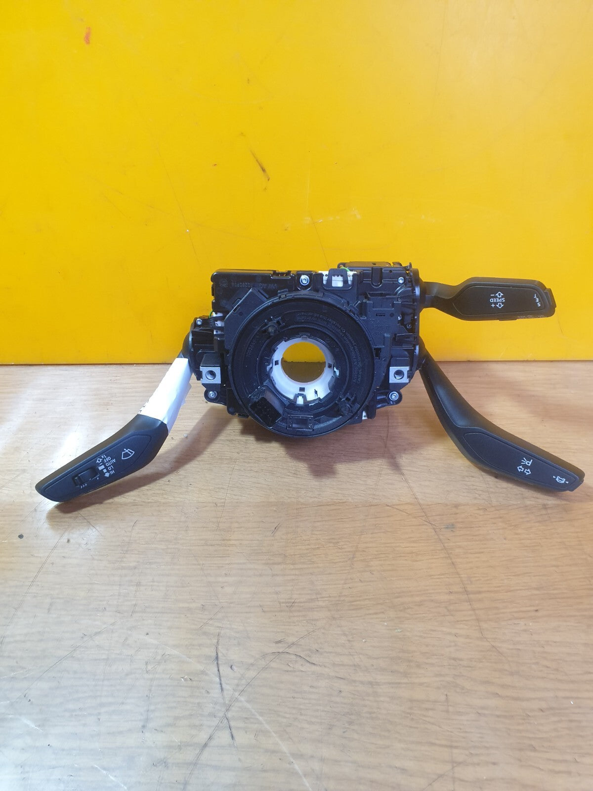 ebay-src:https://i.ebayimg.com/00/s/mtywmfgxmjaw/z/feqaaosw10lmk33x/$_57.jpg