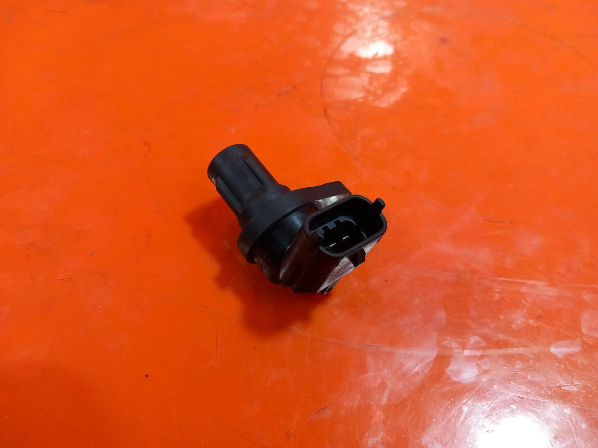 Land Rover Discovery Sport Camshaft Position Sensor G4D3-12K073-AA Warranty xAA - Image 6