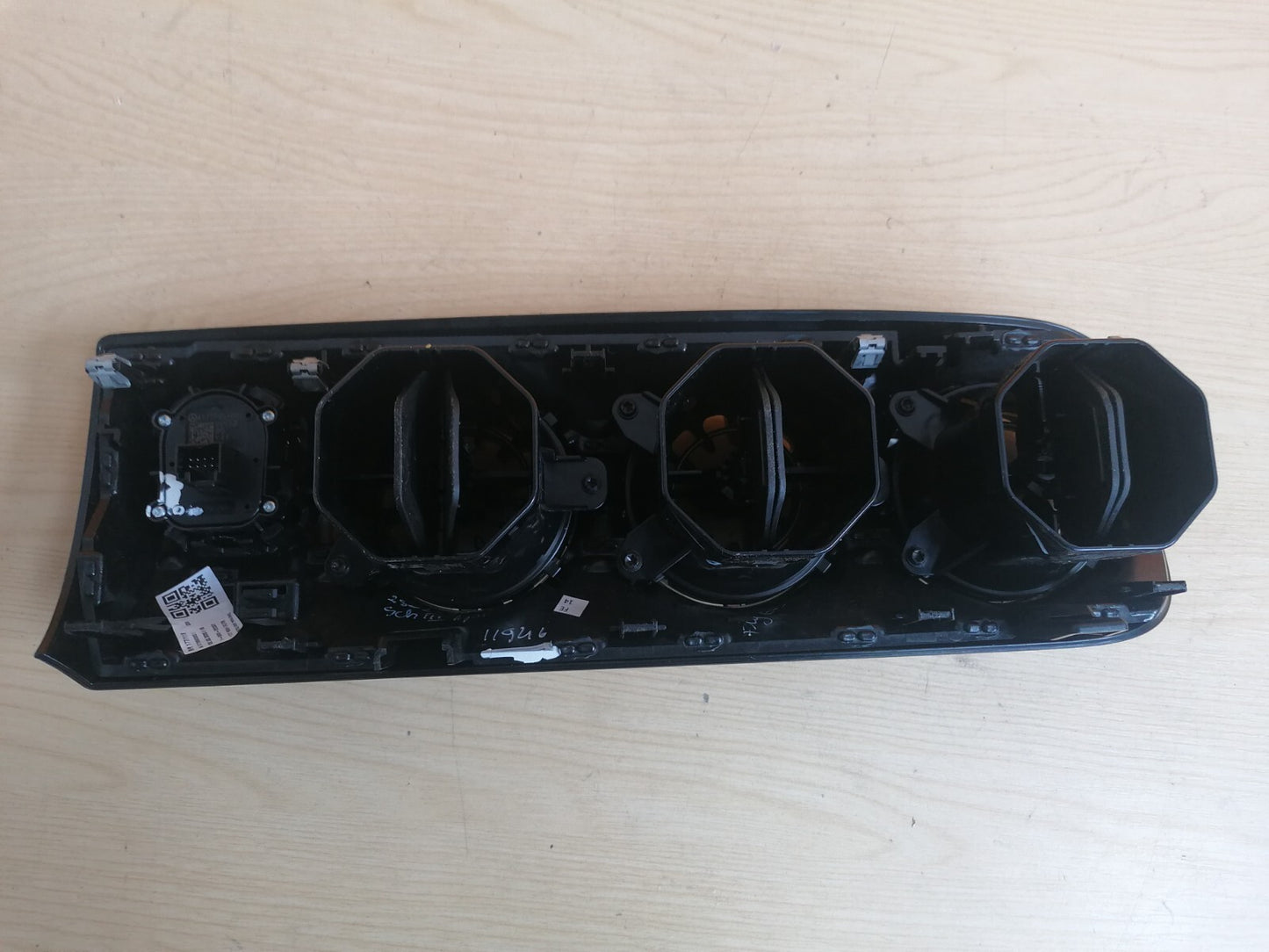✅2020 MERCEDES A CLASS W177 1.3P FRONT DASHBOARD AIR VENT A1776800001 A050 - Image 6