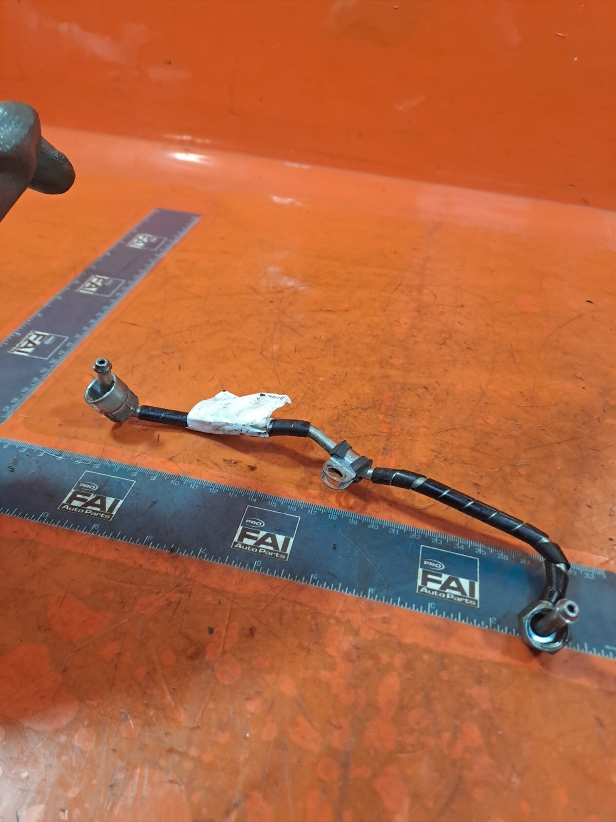 ✅2011 LAND ROVER DISCOVERY 4 L319 3.0D FUEL PIPE 9X2Q-9F911-FA + WARRANTY A239 - Image 1