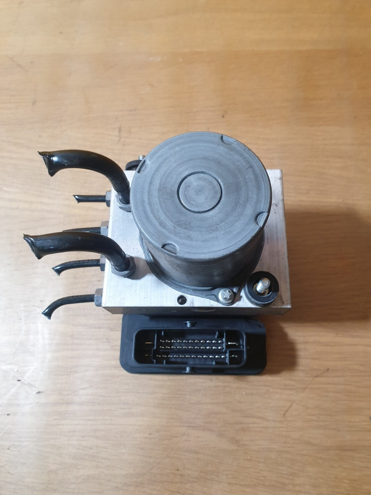 ebay-src:https://i.ebayimg.com/00/s/mtywmfgxmjaw/z/wxsaaoswy0bmxyd6/$_57.jpg