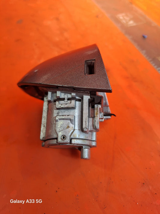 ✅MERCEDES A180D SPORT W177 1.5 DIESEL 2018 FRONT RIGHT EXTERIOR DOOR LOCK A297 - Image 1