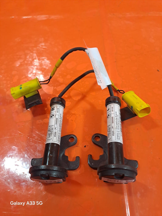 ✅BMW 218I SPORT F22 1.5 PETROL 2017 BONNET HOOD ACTUATORS PAIR 0589-P1-000095 - Image 1