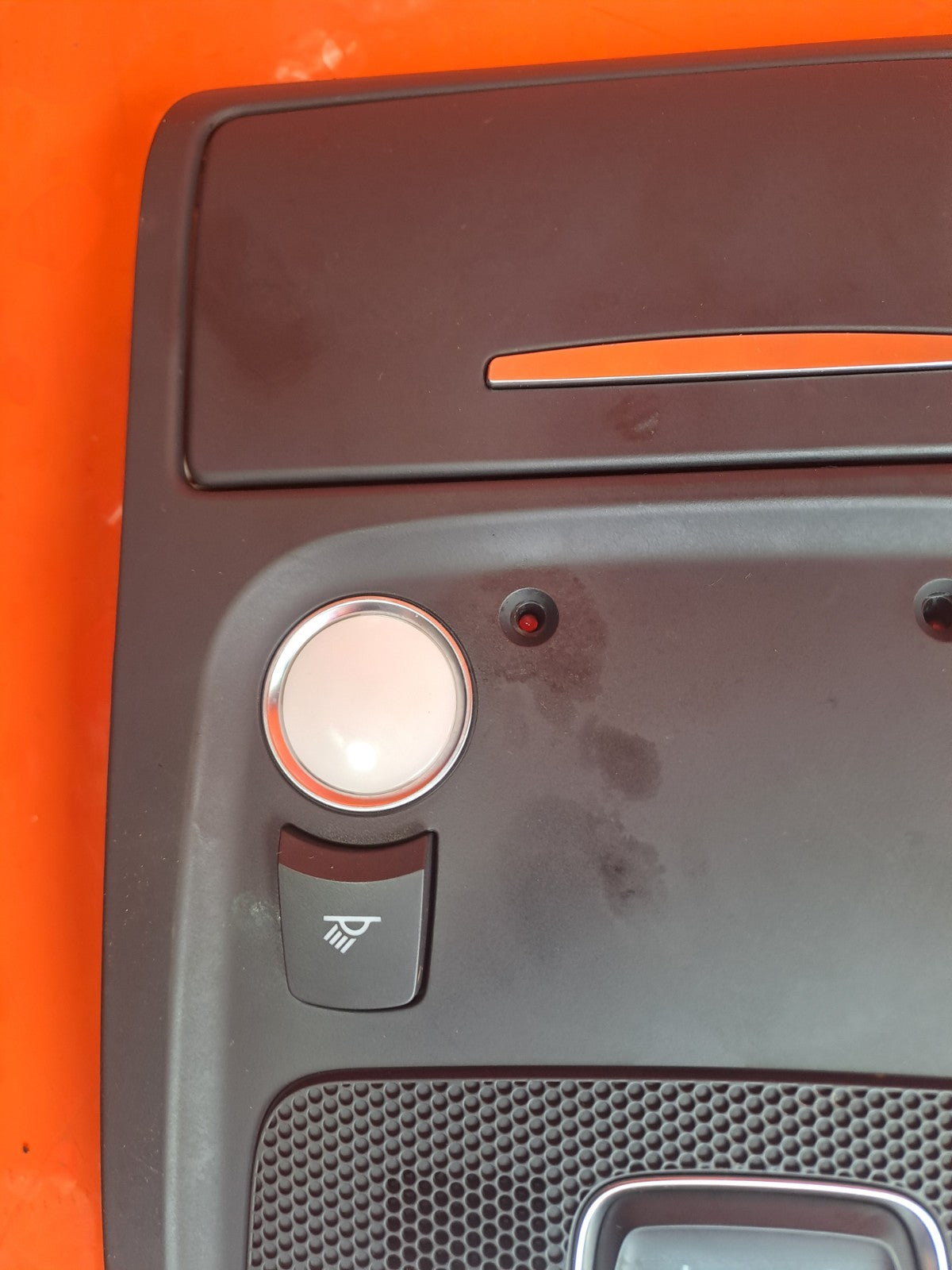 ✅Audi Q5 S Line 2012 2.0 Diesel FRONT INTERIOR ROOF READING LIGHT 8K0951177 A291 - Image 4