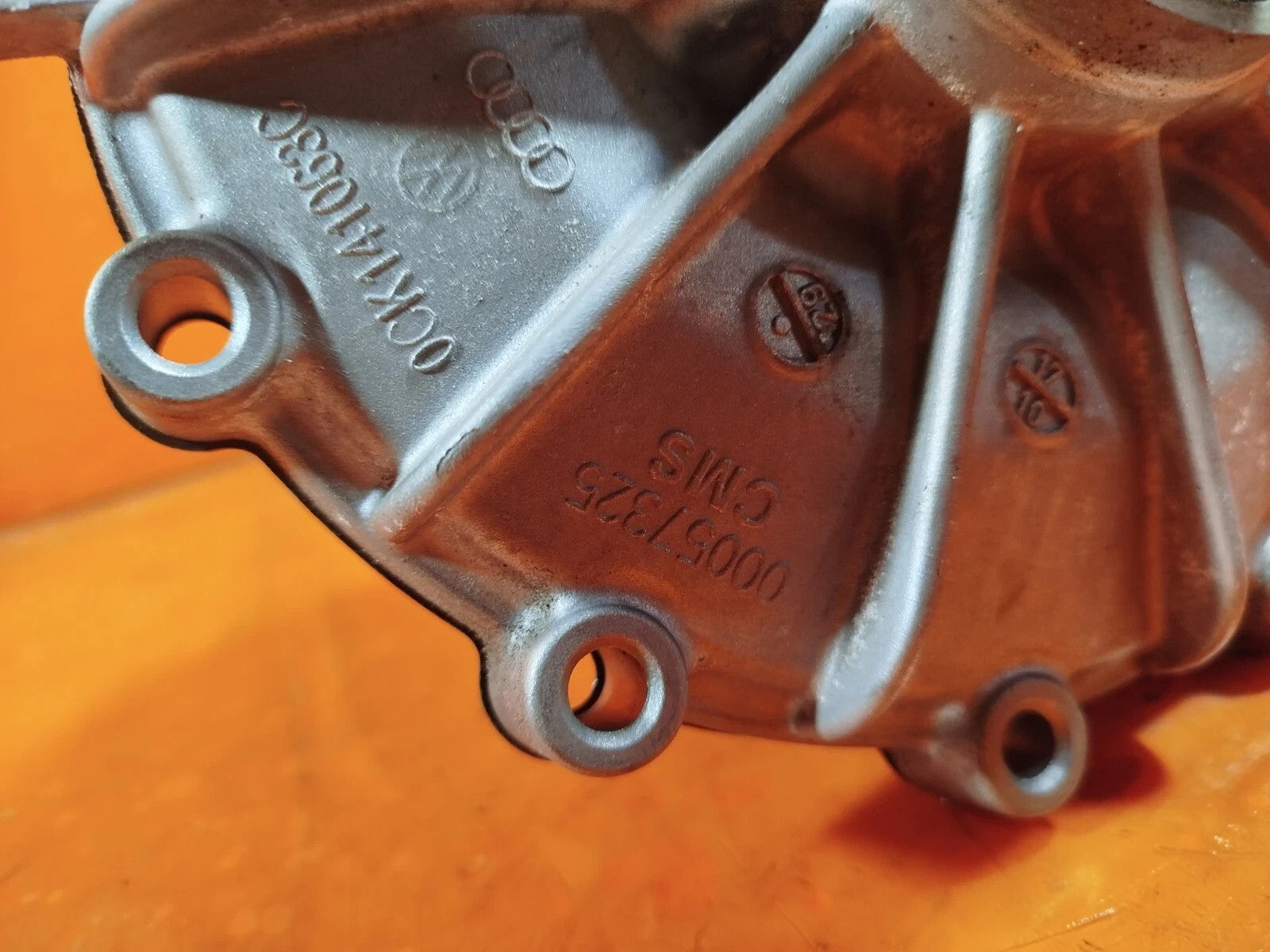 ebay-src:https://i.ebayimg.com/00/s/mtiwmfgxnjaw/z/akgaaeswytbqcxeh/$_57.jpg