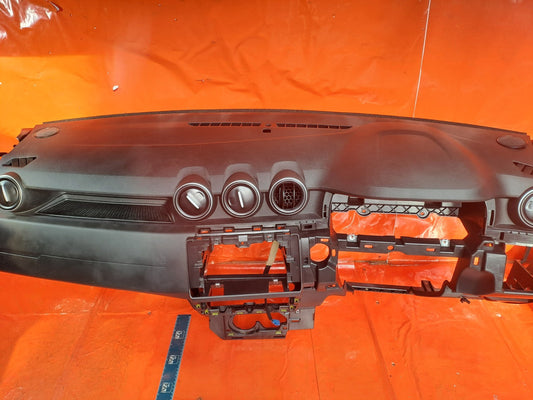 ✅2024 DACIA DUSTER JOURNEY DASHBOARD PANEL WITH PASSENGER ABAG + WARRANTY A364 - Image 1