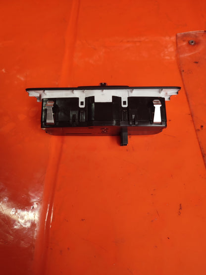 ✅2018 BMW X1 F48 2.0P HEADLIGHT FOG CONTROL SWITCH PANEL 6847525 + WARRANTY A303 - Image 8