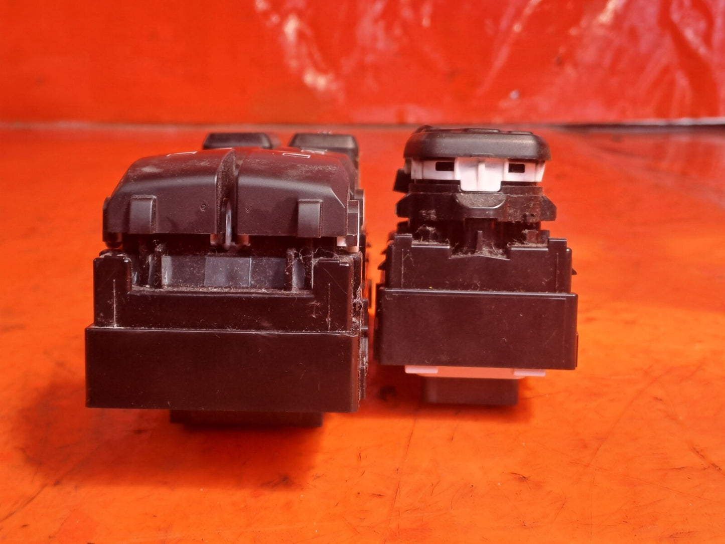 ebay-src:https://i.ebayimg.com/00/s/mtiwmfgxnjaw/z/5loaaosw~3jojcpr/$_57.jpg