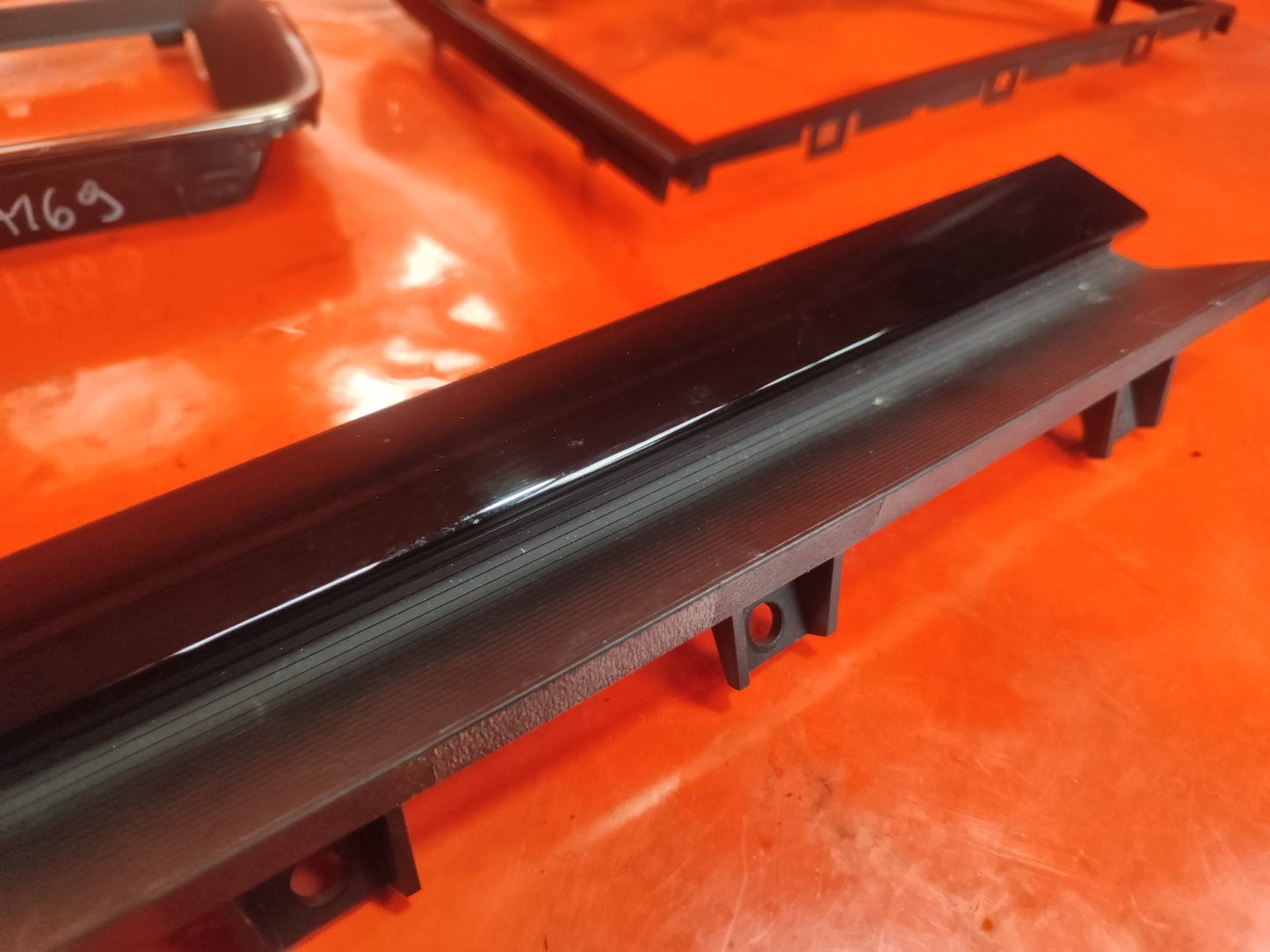 ✅2022 Range Rover Evoque L551 Trim Cover Black N8D2-044B78-BA + Warranty A169 - Image 11