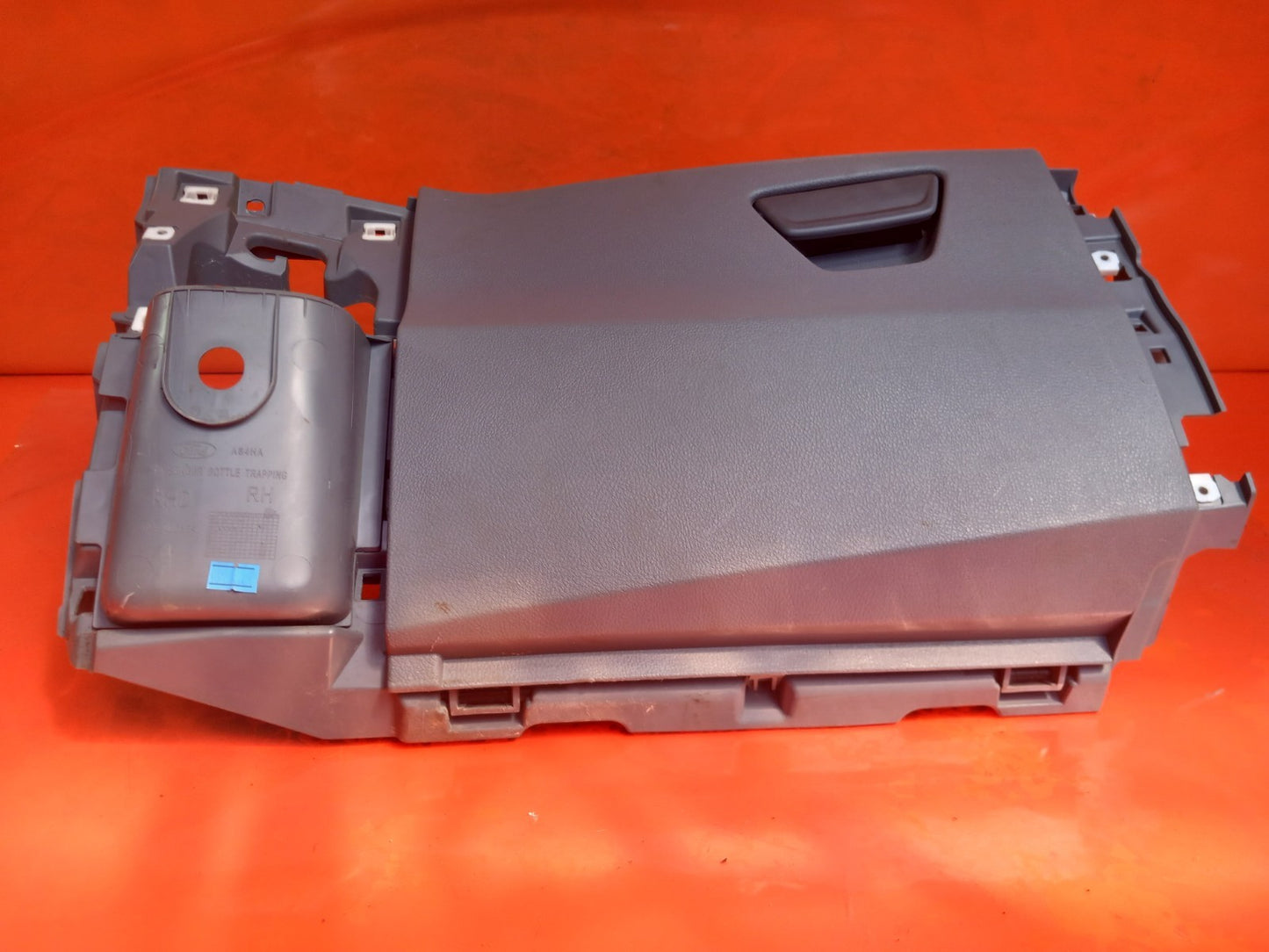 ✅2014 Ford Transit Custom Passenger Side Glove Box BK21-V06010-DH +Warranty A384 - Image 2
