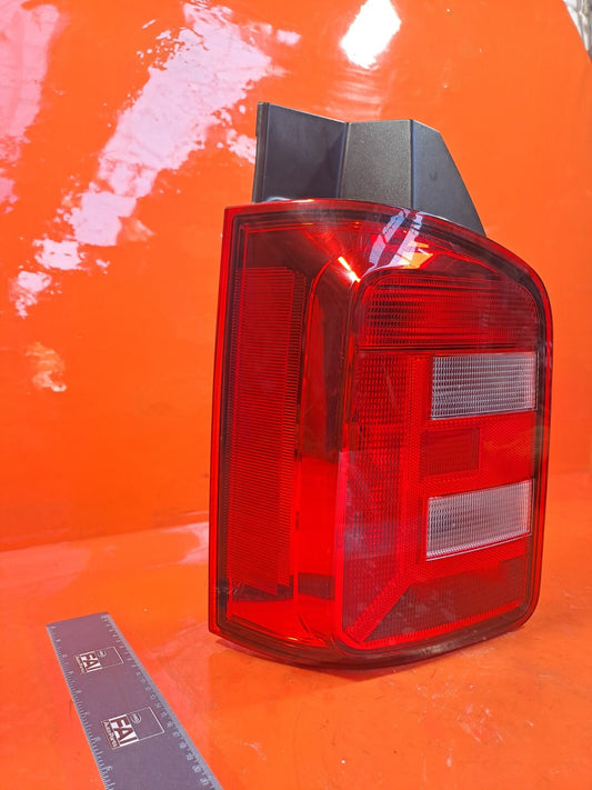 VW TRANSPORTER T6 2.0 DIESEL 2016 REAR LEFT LIGHT 2SK012338-01 Warranty A225 - Image 2
