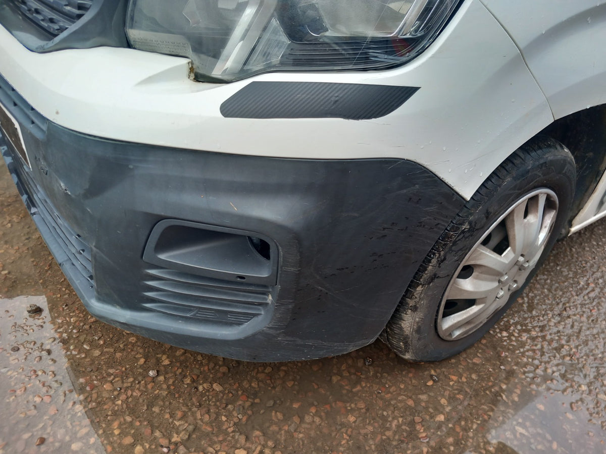2022 Peugeot Partner K9 Front Bumper Complete White Warranty A419 - Image 5