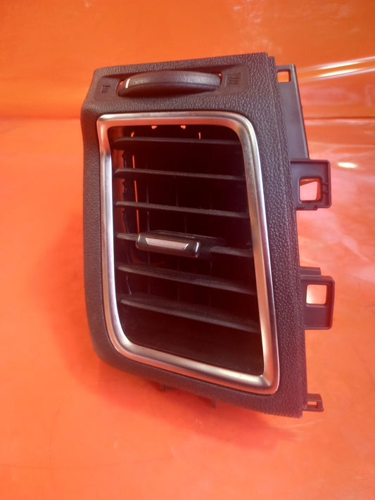 Ford Transit Custom 2.0 Diesel 2019 Front Left Dashboard Air Vent JK21V018B09CE - Image 2