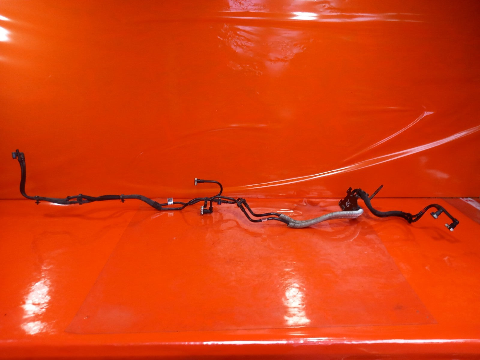 2021 Ford Transit Custom Fuel Line Pipes KK21-9J338-AA Warranty A372 - Image 1