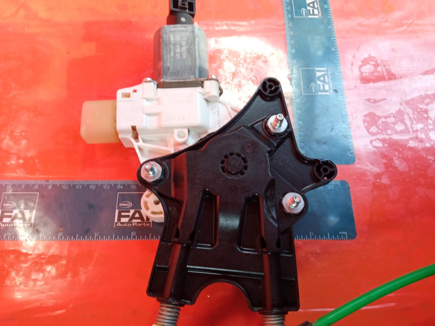 ✅BMW 420D F33 2.0 Diesel 2016 Front Right Door Window Regulator 938577 A368 - Image 5