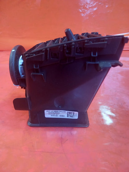 Ford Transit Custom 2.0 Diesel 2019 Central Right Air Vent JK21V018B09DH3JA6 - Image 3