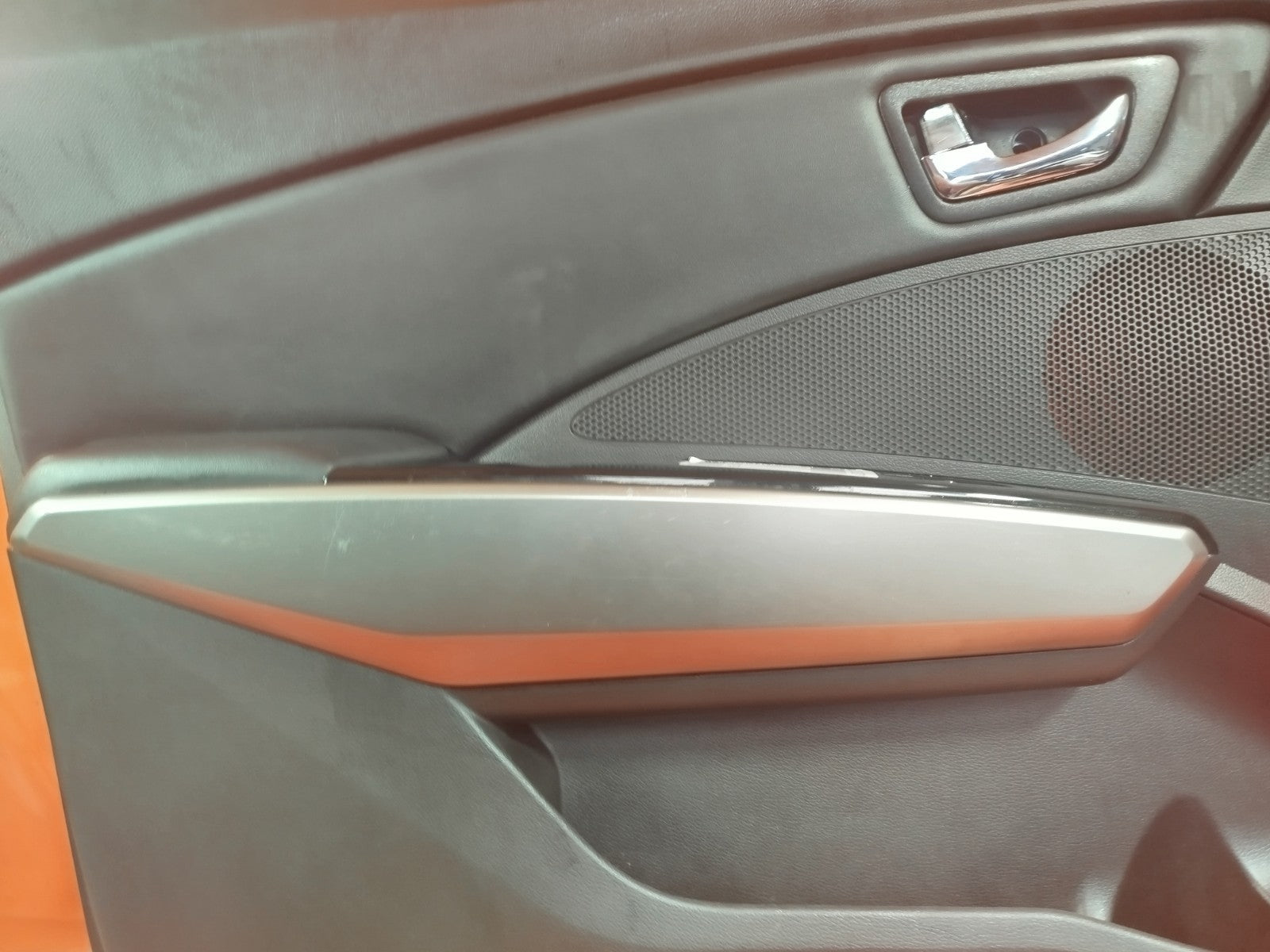 ✅Ssangyong Tivoli Ex 1.6 Diesel 2017 FRONT LEFT DOOR CARD Warranty A230 - Image 5