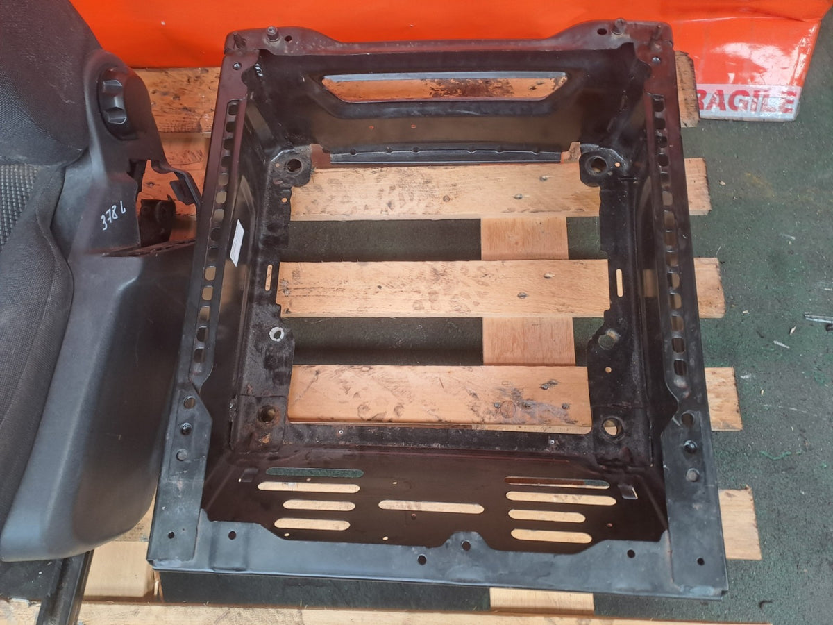 ebay-src:https://i.ebayimg.com/00/s/mtiwmfgxnjaw/z/p~uaaeswa3tqcf2s/$_57.jpg