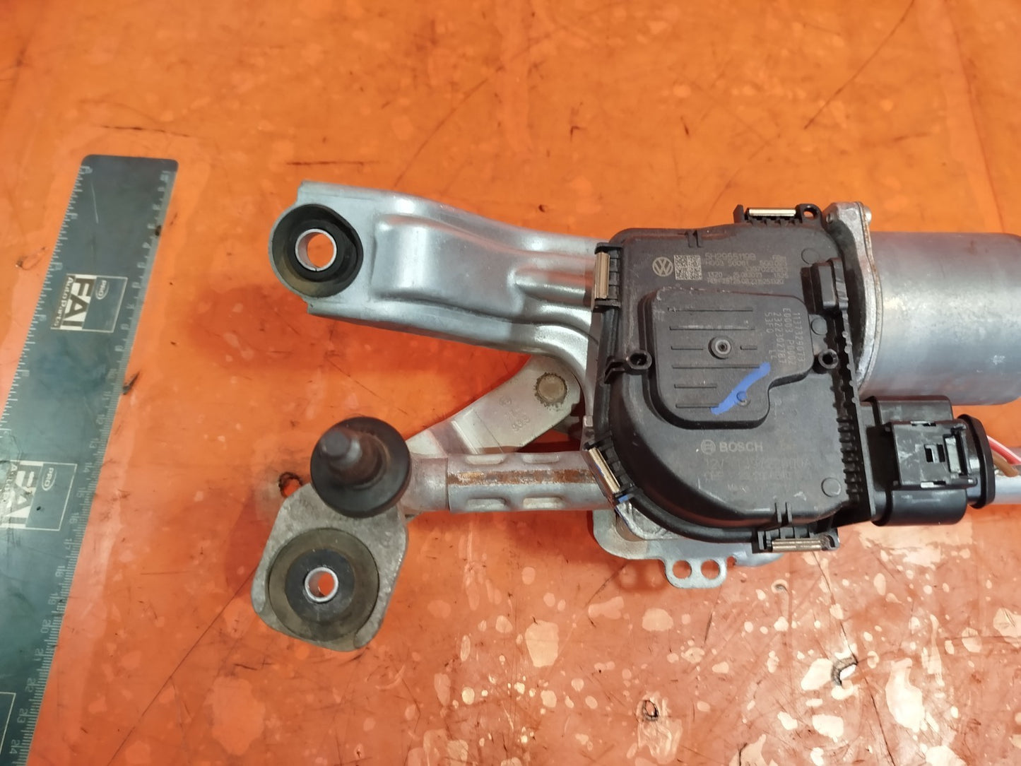 ✅VW GOLF GTE MK8 1.4 PETROL 2023 FRONT WIPER LINKAGE WITH MOTOR 5H2955119B A294 - Image 2