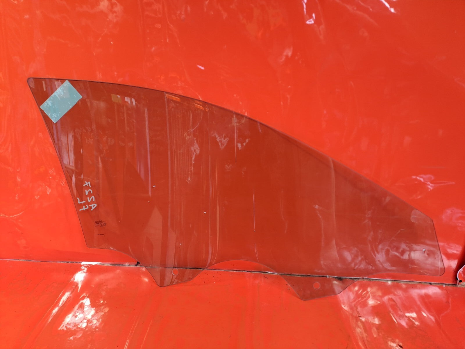 ✅CUPRA LEON VZ2 1.4 PETROL 2023 FRONT LEFT DOOR WINDOW GLASS 5FA845201A Warranty - Image 9