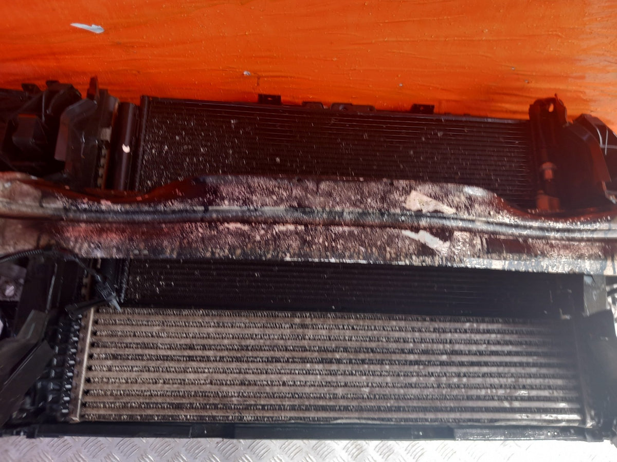 ebay-src:https://i.ebayimg.com/00/s/mtiwmfgxnjaw/z/tquaaeswzdpqmjjl/$_57.jpg
