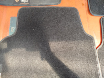 ✅CUPRA BORN V2 Ev 2023 INTERIOR FLOOR MAT SET 10E093990B Warranty A272 - Image 7