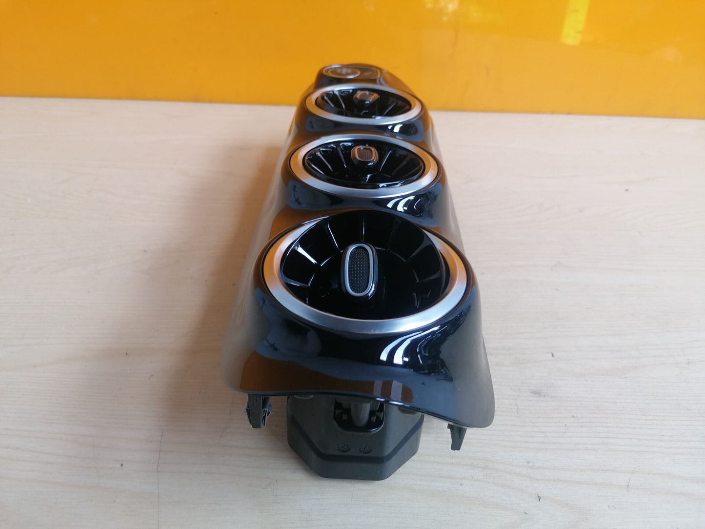 ✅2020 MERCEDES A CLASS W177 1.3P FRONT DASHBOARD AIR VENT A1776800001 A050 - Image 8