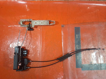 ✅SSANGYONG KORANDO 2.2 DIESEL 2015 FRONT RIGHT DOOR LOCK MECHANISM Warranty A337 - Image 5