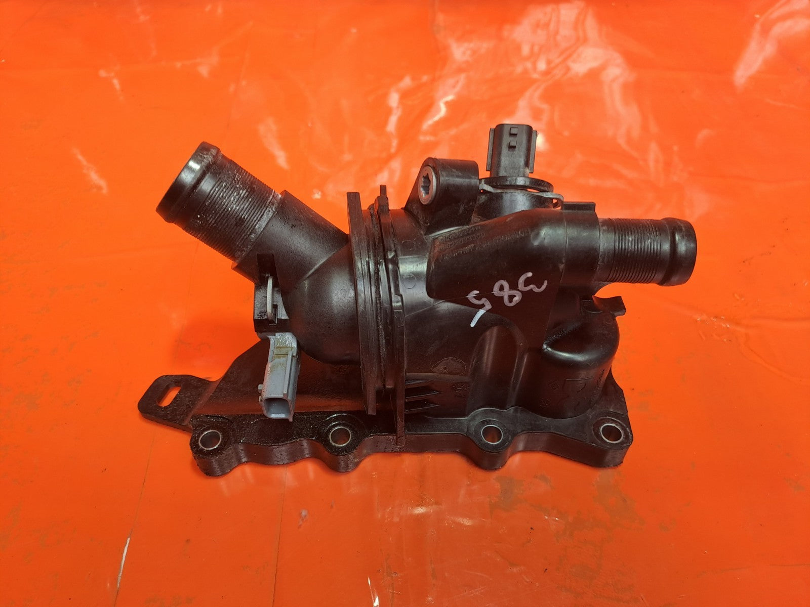 ✅Renault Captur Iconic 1.3 Petrol 2021 Thermostat Housing 110609301R A2822033300 - Image 2