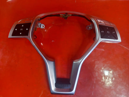 Mercedes W204 W212 Steering Wheel Multifunction Switches A1725400362 A1725400262 - Image 2