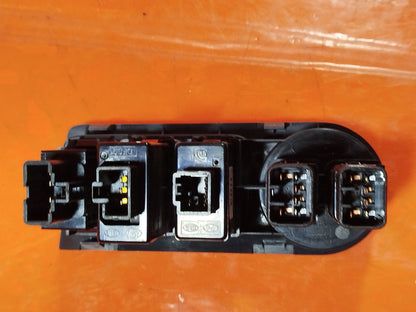 ✅2010 HYUNDAI I800 HEADLIGHT ADJUSTMENT SWITCHES 93310-4H950 + WARRANTY A325 - Image 4