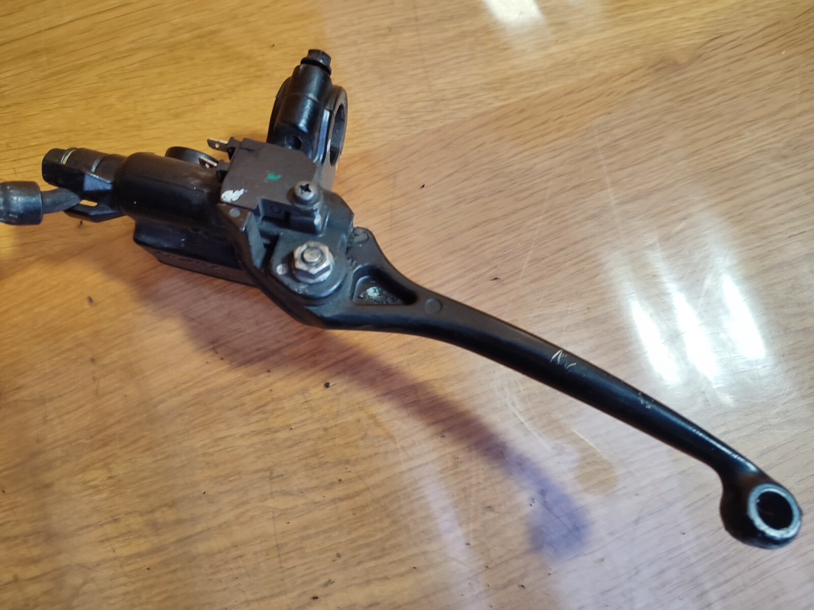 ✅Honda CBF 125 M Petrol 2021 Front Brake Assembly Leaver Caliper Cylinder A121 - Image 7