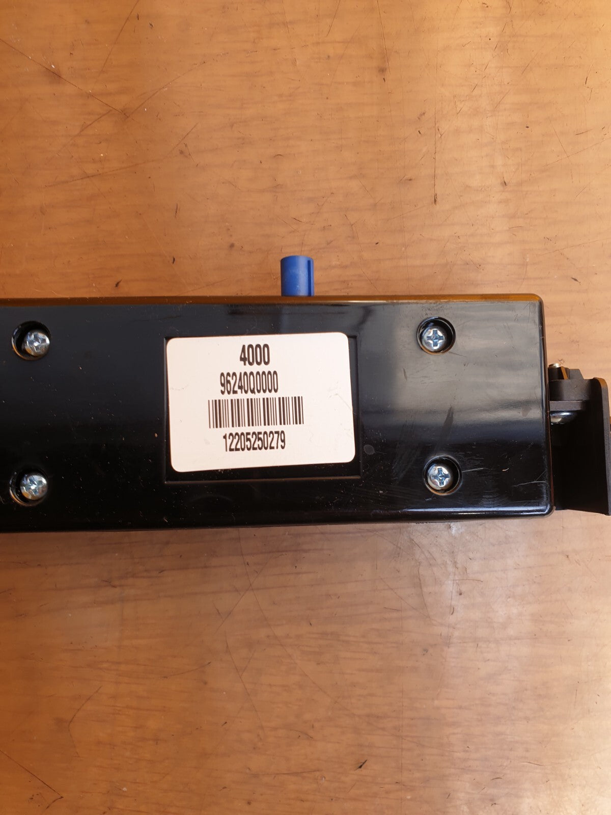 ebay-src:https://i.ebayimg.com/00/s/mtywmfgxmjaw/z/pzyaaoswj9tmrimr/$_57.jpg