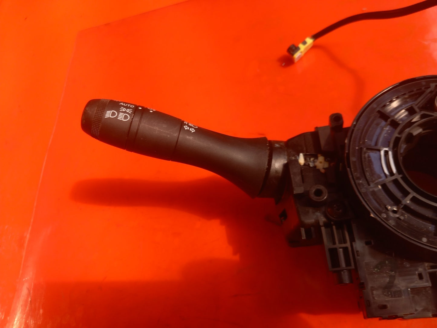 Renault Captur 1.6 Petrol 2023 Wiper Indicator Control Switch Stalk Squib A392 - Image 4