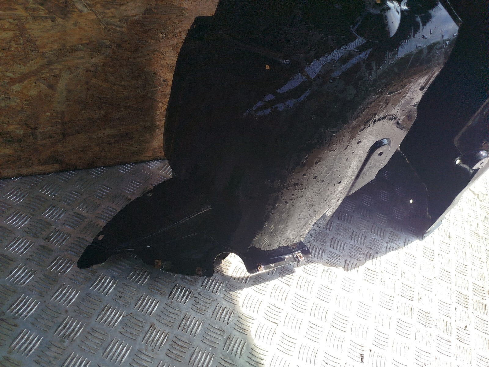 ✅Audi A3 E-Tron 2015 1.4 Petrol FRONT RIGHT WHEEL ARCH LINER 8V0821172 Warranty - Image 7
